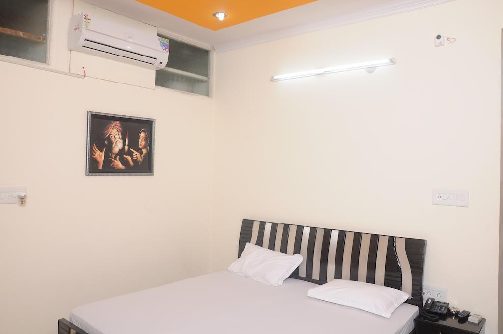 Ashish Villa Guest House Джодхпур Номер фото